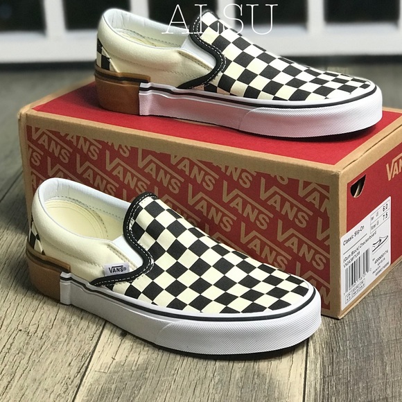 NWT VANS Classic Slip-On Gum Block Checkerboard W - Picture 2 of 8